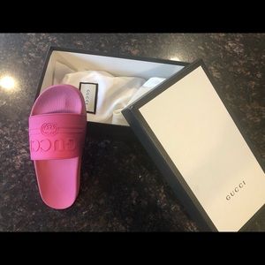 Gucci slides